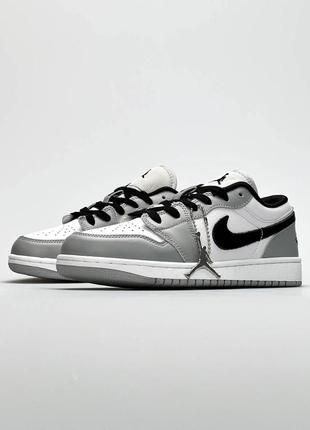 Кожаные, стильные кроссовки nike jordan 1 low4 фото