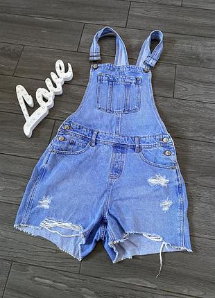 Комбинезон шортами