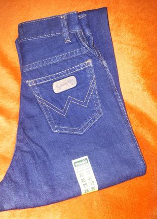 Фирменные винтажные модные молодёжные джинсы wrangler.3 фото