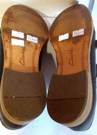 Кожаные закрытые туфли монки на низком ходу от бренда clarks, р.37 код t37049 фото