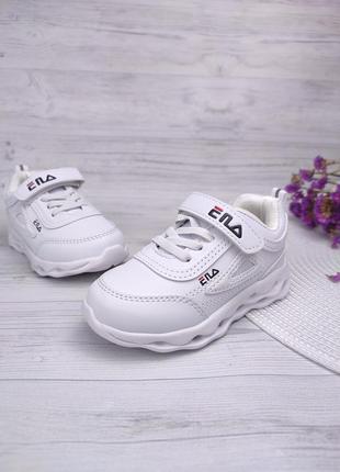Дитячі білі кросівки ❗уцінка від фірми bbt 👍🏻 fila-кросовочки2 фото