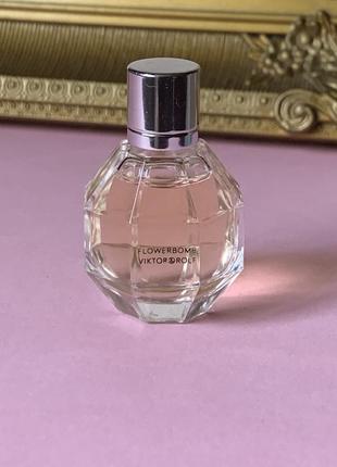 Viktor & rolf flowerbomb парфумована вода оригінал мініатюра!