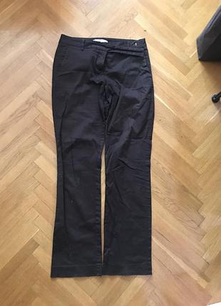 Классические прямые коричневые брюки zara