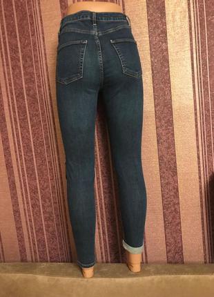 Крутые джинсы с завышеной посадкой на xs2 фото