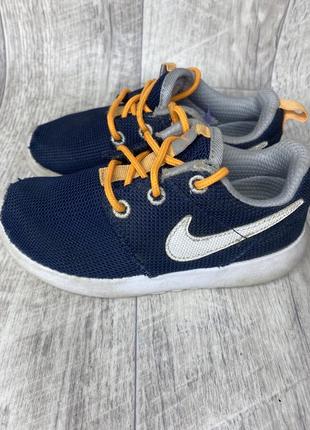 Nike кроссовки детские оригинал 27размер