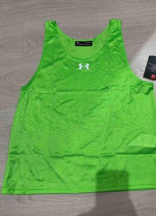 Манишка футбольная размер  l  under armour original5 фото