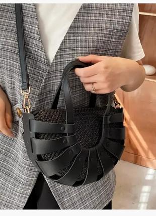 Стильна жіноча сумка 2022 чорна сумочка літня4 фото