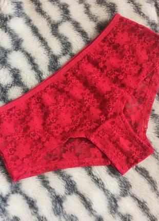 Очень красивые кружевные трусики