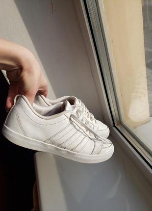 Кожаные кроссовки кеды adidas оригинал1 фото