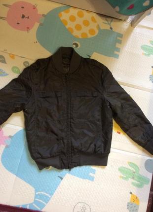 Куртка-бомбер вітровка весняна куртка чоловіча