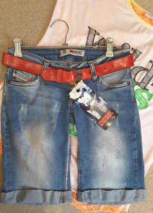 Джинсовые каприки фирмы diezel.