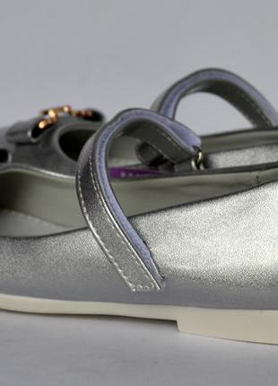 Красивые  туфли для девочки серебро тм тom.m 31-364 фото