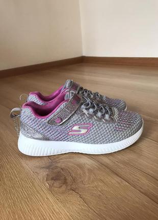 Кросівки дитячі skechers 33p.