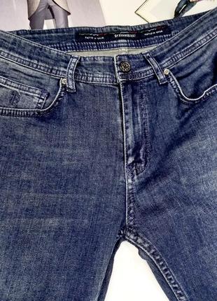 Мужские тонкие зауженные джинсы2 фото