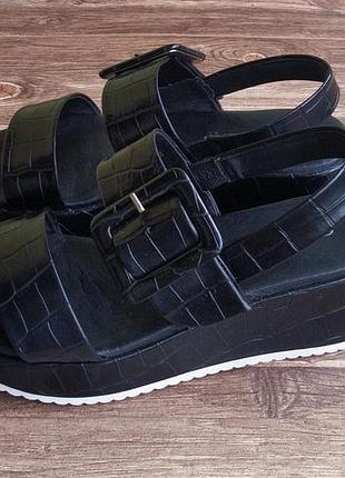 Босоніжки, сандалі cafe noir. розмір 39.