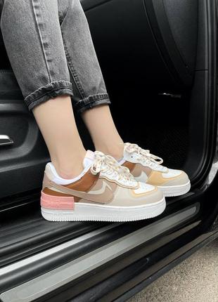 Nike air force 1 shadow brown новинка жіночі трендові беж коричневі кросівки найк форс мокко весна літо осінь демісезон коричневые бежевые кроссовки4 фото