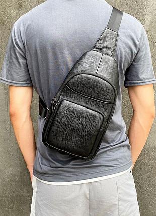 Чоловіча шкіряна сумка слінг