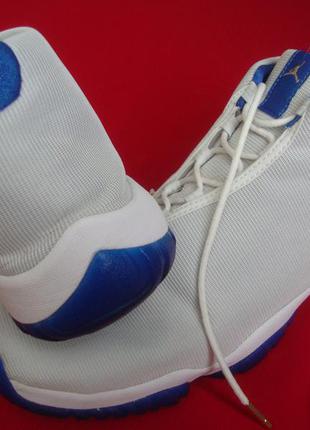 Кроссовки nike air jordan  оригинал 44-45 размер
