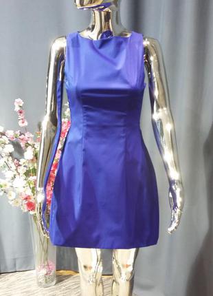 Синее платье