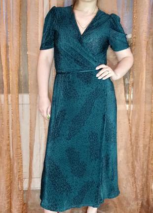 Плаття в рубчик