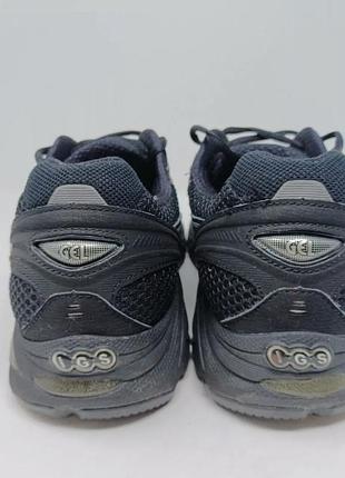 Кроссовки asics 8