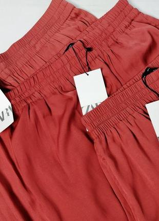 Широкие брюки из струящейся ткани zara7 фото