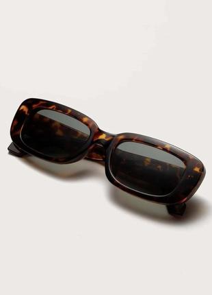 Окуляри окуляри коричневі сонцезахисні прямокутні1 фото
