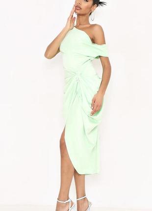 Розкішна ніжно салатова сукня міді prettylittlething3 фото