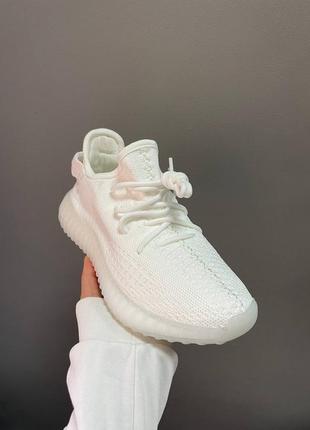 Жіночі легкі білі кросівки adidas yeezy boost 350 🆕 адідас ізі буст4 фото