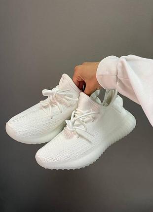 Жіночі легкі білі кросівки adidas yeezy boost 350 🆕 адідас ізі буст