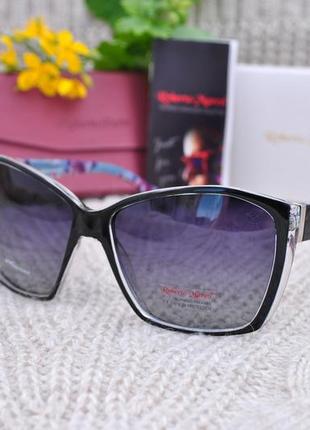 Классические красивые солнцезащитные женские очки roberto marco polarized на крупное лицо7 фото