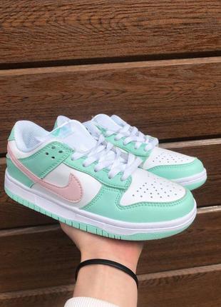 Nike sb dunk low barely green новинка жіночі яскраві кросівки найк мятні зелені бірюзові весна літо осінь женские бирюзовые мятные яркие кроссовки8 фото