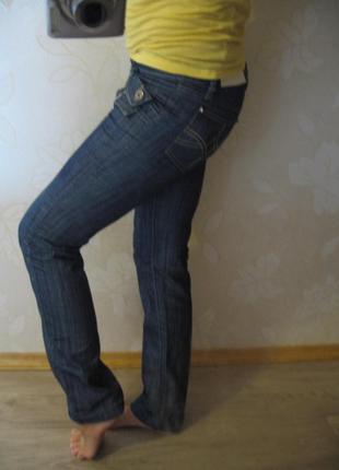 Джинси жіночі