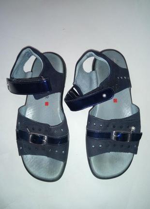 Кожаные босоножки 31 размер richter