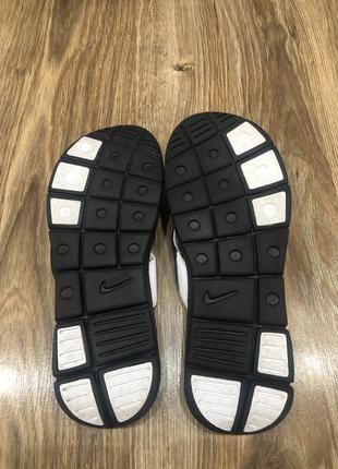 Шльопанці nike comfort footbed3 фото