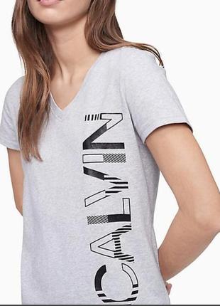 Футболка calvin klein