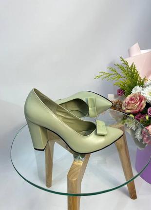 Эксклюзивные туфли из натуральной итальянской кожи оливка зелёные5 фото