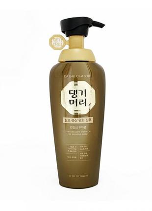 Оздоровлюючий шампунь від випадіння daeng gi meo ri hair loss care shampoo for sensitive scalp