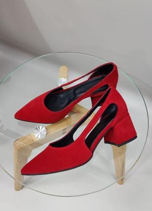 Эксклюзивные туфли из натуральной итальянской замши красные3 фото