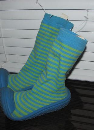 Поділитися: кеди-шкарпетки, тапочки розмір 193 фото