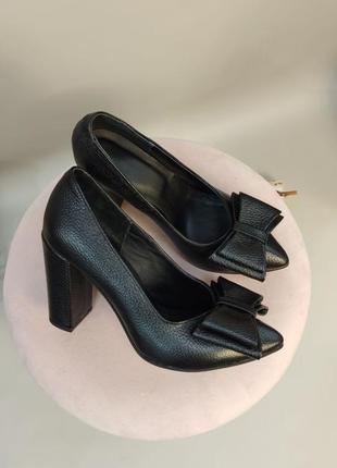 Эксклюзивные туфли лодочки итальянская кожа чёрные4 фото