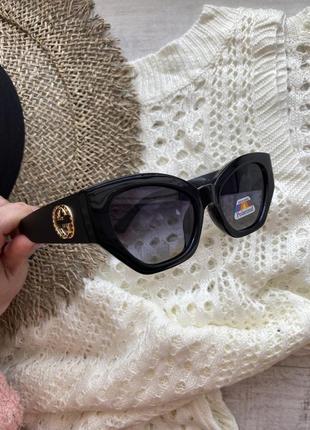 Чёрные очки тренд 2022
