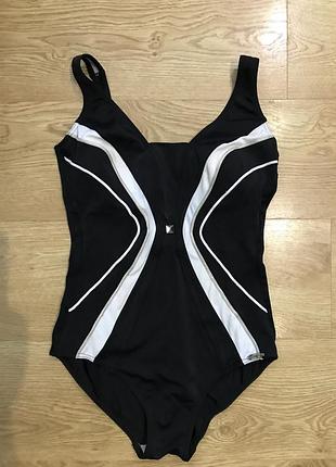 Стильний купальник