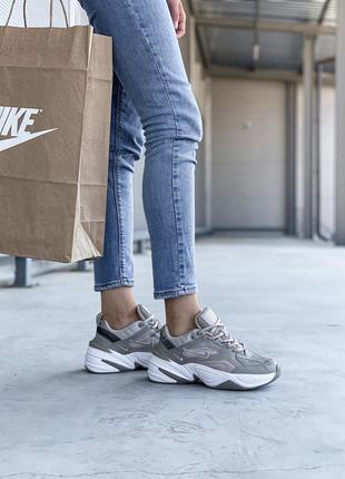 Шкіряні жіночі кросівки nike m2k tekno/ light brown3 фото