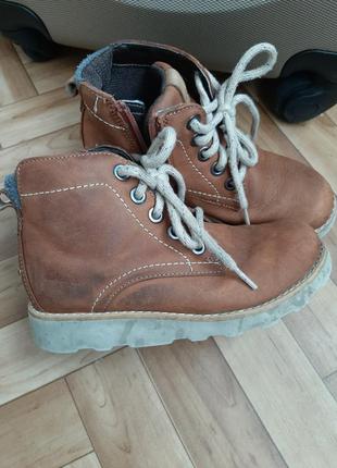 Фирменные ботинки демисезон