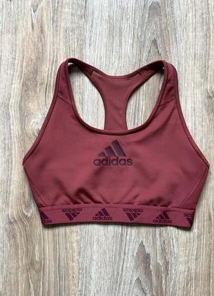 Спортивний топ без чашок adidas aeroready бюстгальтер для спорту