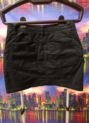Юбка фирменная мини с карманами карго чёрная оригинальная короткая выше колена бонприкс6 фото