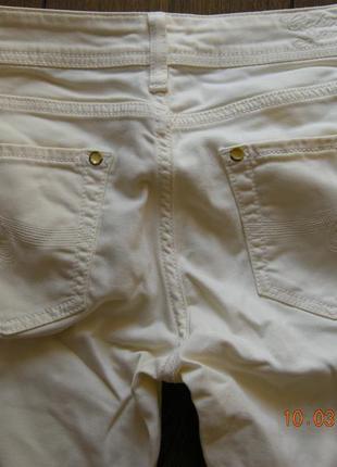 Літні білі джинси(пастельний колір)