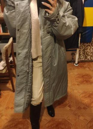 Утепленное стеганое пальто плащ на синтепоне8 фото