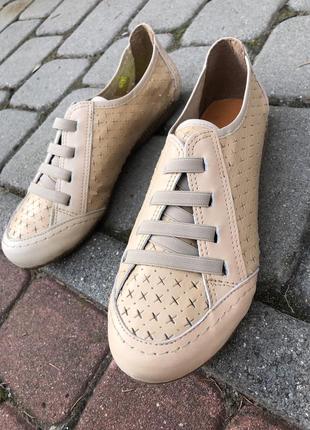 Мокасини жіночі шкіряні 36 розмір